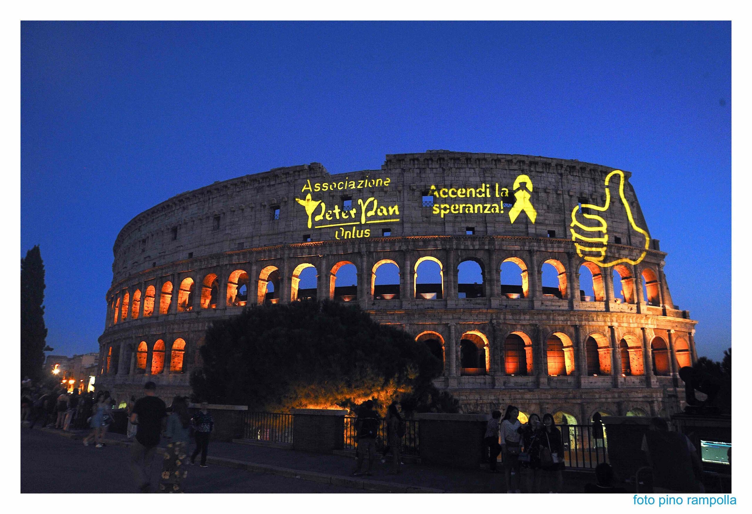 Colosseo Accendi la Speranza Peter Pan Onlus Go Gold